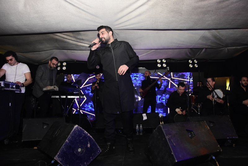 Adam live in concert at The Ray Hotel 